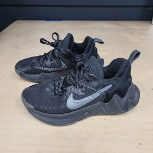 Nike‎ Giannis Immortality Black Anthracite Shoes Basketball Boys Size 5 Sneakers
